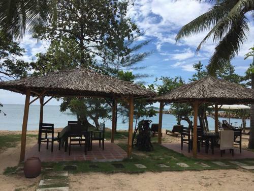 Hotel Gold Sand Beach Bungalow