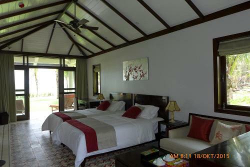 Hotel Golden Lotus Resort