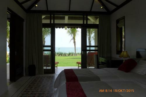 Hotel Golden Lotus Resort