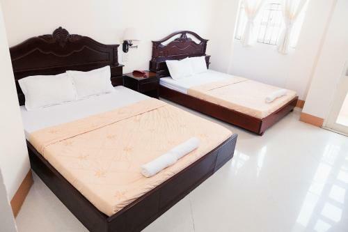 Long Chau Hotel