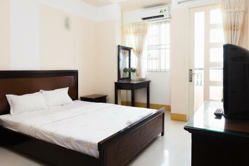 Long Chau Hotel