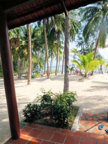 Hotel Kiki Coconut Beach Resort
