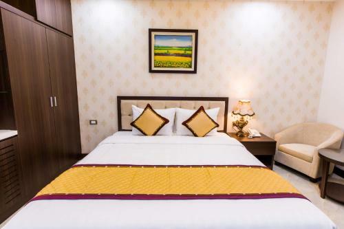 Rosy Hotel