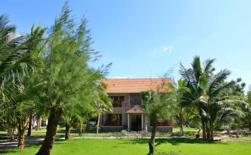 Hotel Dat Lanh Beach Resort