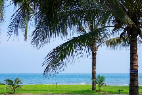 Hotel Dat Lanh Beach Resort