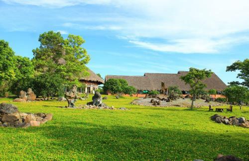 Hotel Cucphuong Resort