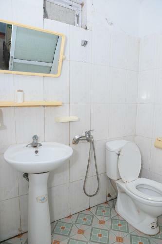 Hostal Cao Son Guesthouse & Restaurant