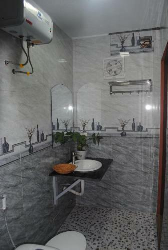 Hostal Cao Son Guesthouse & Restaurant