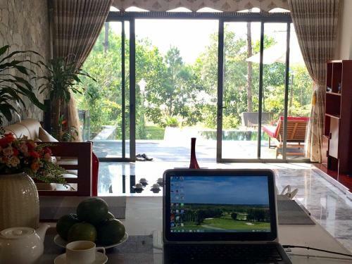 Flamingo Happy Villa Owner