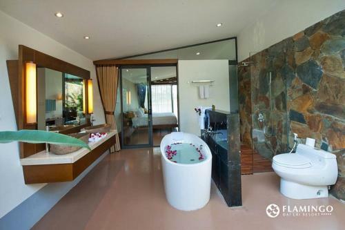 Flamingo Happy Villa Owner