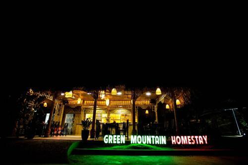 Lodge Green Mountain Homestay