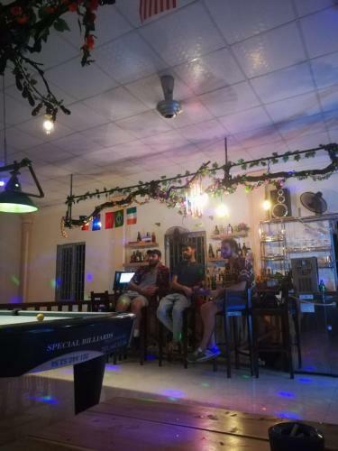 Hoa Luan Restaurant Hostel