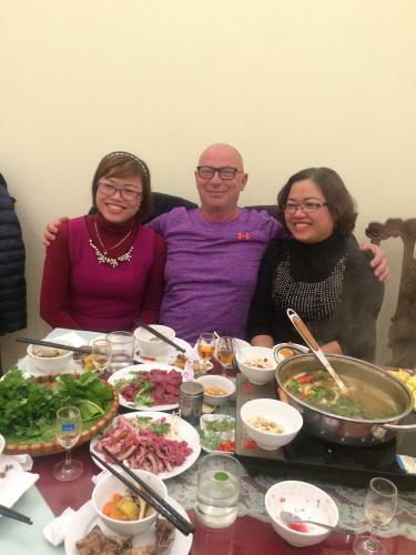 Hoa Luan Restaurant Hostel