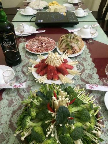 Hoa Luan Restaurant Hostel