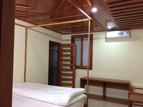 Huong Sen Homestay