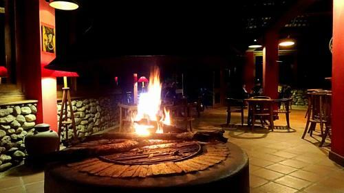 Hotel Ecolodge Pan Hou Village