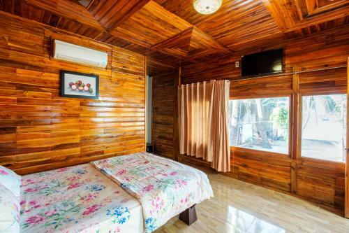 Hostal Phu Huy Guest House