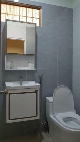 Hostal Phu Huy Guest House