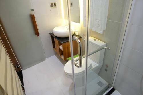 H?ng Tuy?t Ph� Qu?c Hotel