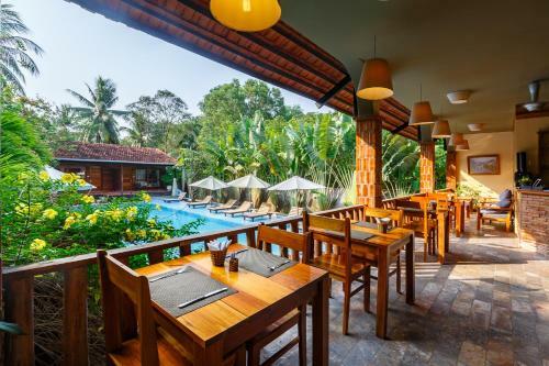 Hotel Bauhinia Resort & Spa
