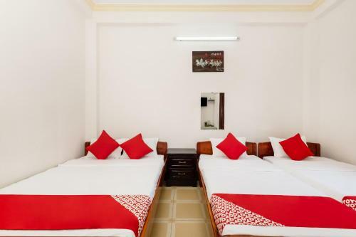 Hostal Oyo 390 Hoa Cat Hotel