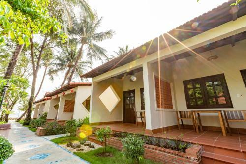 Hotel Hula Hula Beachfront Phu Quoc