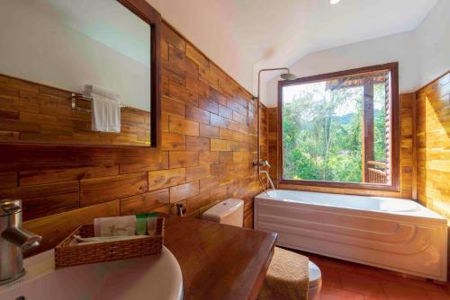 Hotel Phu Quoc Bambusa Resort