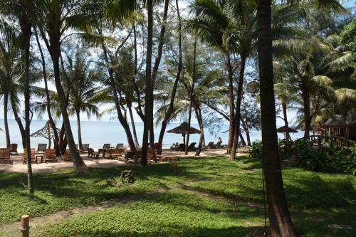Hotel Ancarine Beach Resort