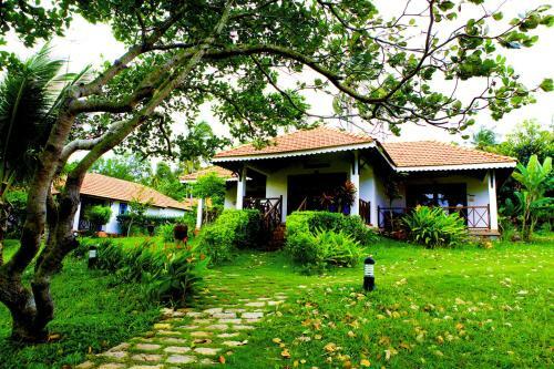 Hotel Phu Quoc Eco Beach Resort