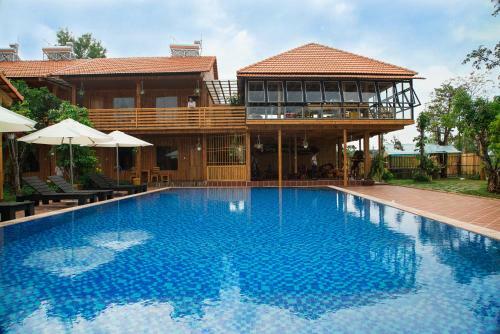 Hotel Ong Lang Garden Resort