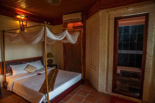 Hotel Van Chai Resort