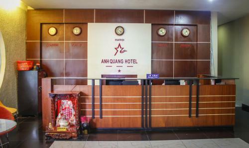 Hotel Kh�ch S?n �nh Quang
