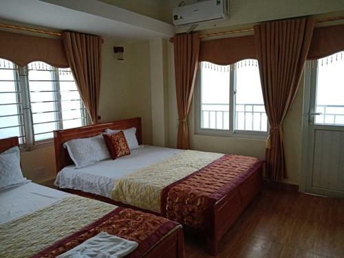 Hotel Kh�ch S?n V�n Anh