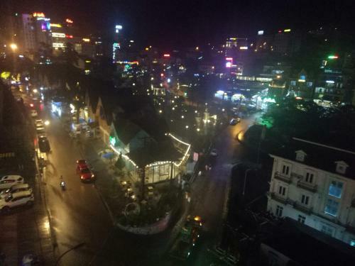 Hotel Kh�ch S?n V�n Anh