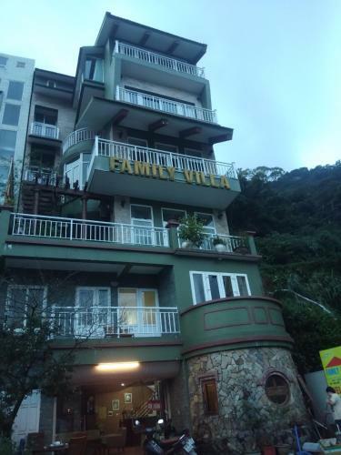 Hostal Family Villa Tam ??o