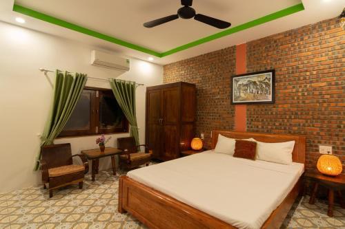 Nanu's Beach House