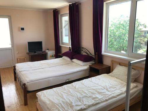 Hostal Vse Dlya Vas Guest House