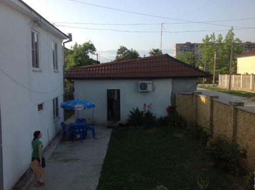 Hostal Guest House In Gudauta