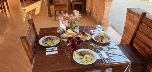 Hostal Gud House