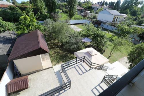 Hostal Rozalin Guest House
