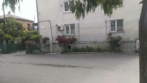 3 Room Apartment In Sukhum