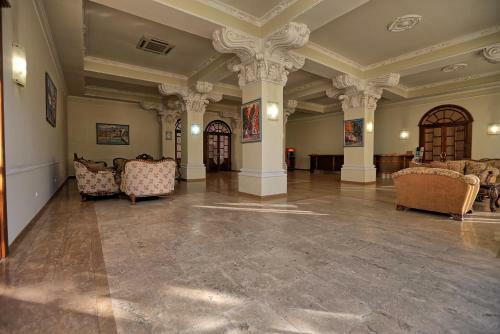 Ritsa Hotel