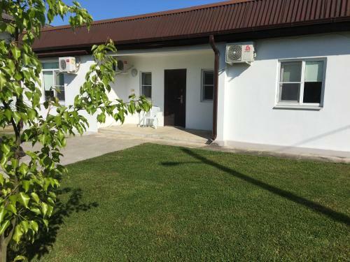 Hostal Guest House Amza