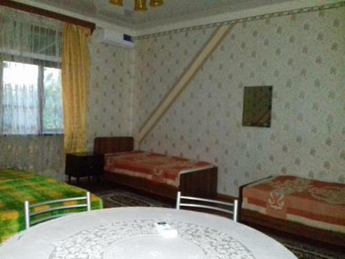 Hostal Guesthouse At Oleg's Zolotoy Bereg