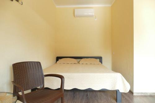 Hostal Anzor Guest House