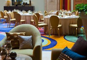 Hotel Renaissance Arts