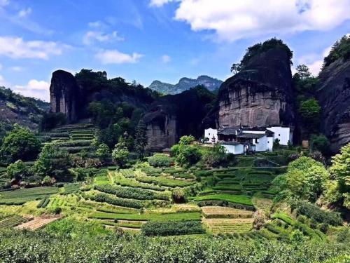 Wuyi Mountain Da Wang Peak Youth Hostel