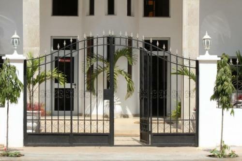 Wavecrest Luxury Boutique Apartments