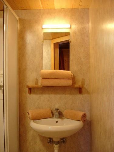 Chalet Suisse Bed And Breakfast