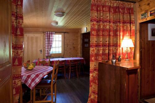 Chalet Cergnat Bed And Breakfast